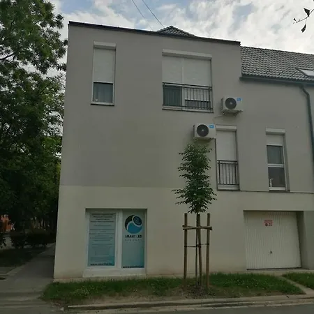 Apartment Boglarka *